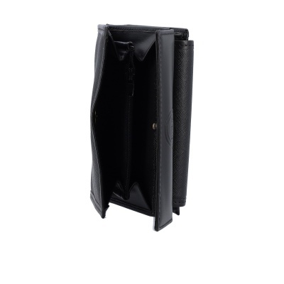 Carteira preta de couro com fecho