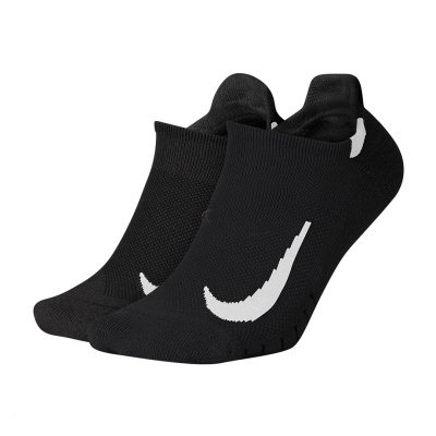 Meias pretas Nike com logo branco
