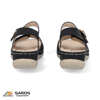 Sandálias pretas com sola beige e fecho de velcro, vista traseira