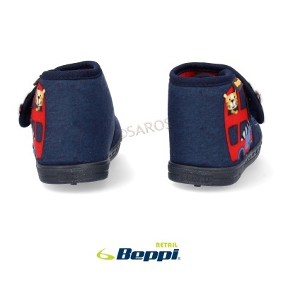 Pantufas azuis para crianças com decoração de autocarro e cães