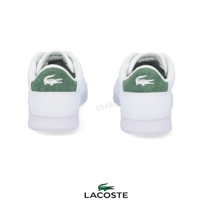 Ténis Lacoste brancos com costas verdes e logo do crocodilo