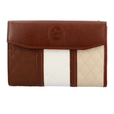Carteira castanha, branca e bege com padrão matelassê e logo Cavallino na aba