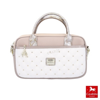 Mala de mão retangular bege e branca com tachas douradas e alças marmoreadas