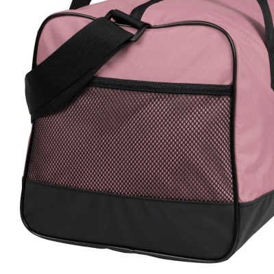Mala desportiva rosa com alça preta e rede frontal