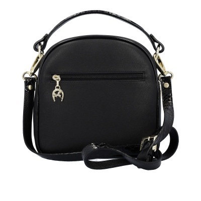 Mala preta redonda com duas alças e fecho metálico