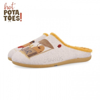 Pantufas creme com estampas divertidas de batatas e interior amarelo