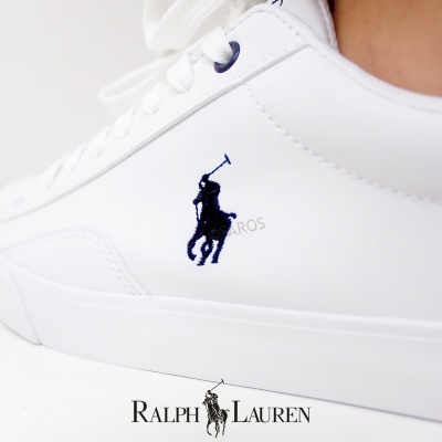 Ténis branco Ralph Lauren com bordado azul de jogador de polo