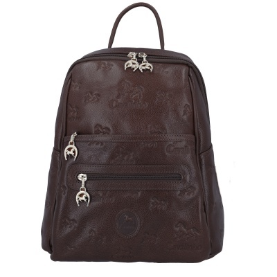 mochila de couro sintético marrom com fechos metálicos prateados