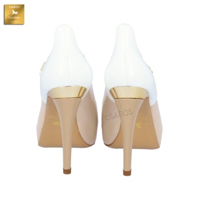 sapatos de salto alto femininos brancos e bege com detalhe dourado no salto