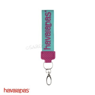 Chaveiro azul turquesa com texto rosa e gancho metálico prateado