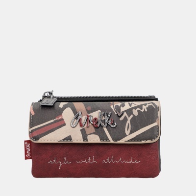 Carteira pequena estilizada com padrão abstrato e texto Arekê