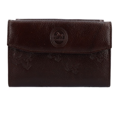 Carteira de couro castanho escuro com logo gravado na aba