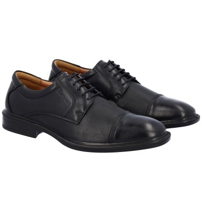 Sapatos sociais masculinos pretos em pele com atacadores