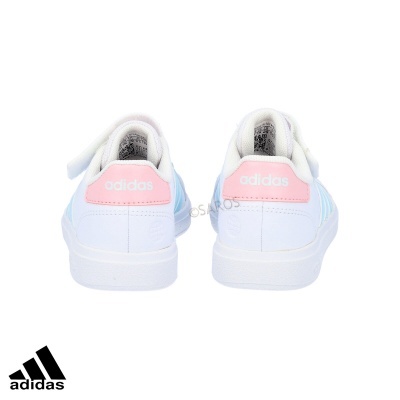 Ténis Adidas de criança brancos com rosa e azul claro vistos de trás