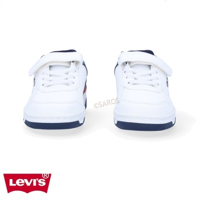 Par de sapatilhas brancas com detalhes azuis e vermelhos, com velcro e atacadores.