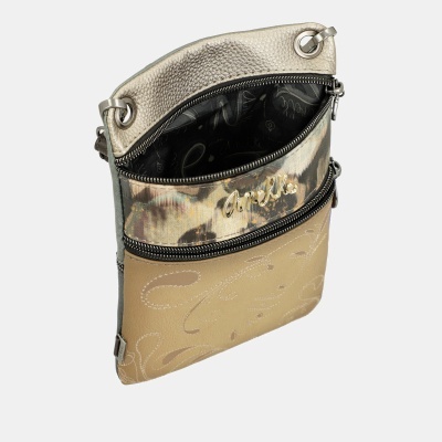 Bolsa pequena dourada com padrão animal e fecho éclair