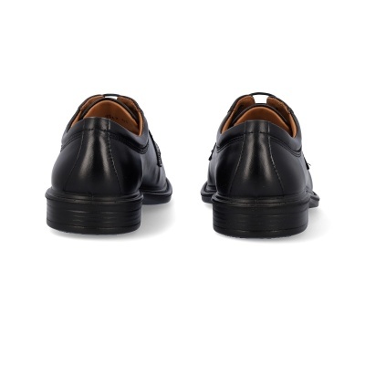 Sapatos pretos em pele, vista traseira