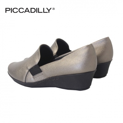 Sapatos femininos metalizados prateados com salto cunha preto