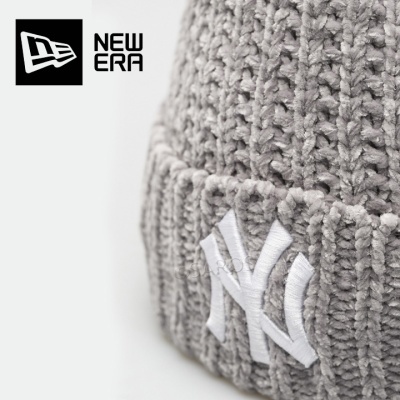 Gorro cinzento de malha com logótipo NY bordado em branco