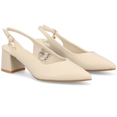 Sapatos de salto com bico fino e tiras traseiras creme