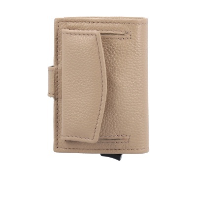 Carteira compacta de couro sintético bege com aba frontal