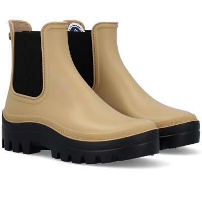 Botas impermeáveis bege com solado preto e elástico preto nas laterais
