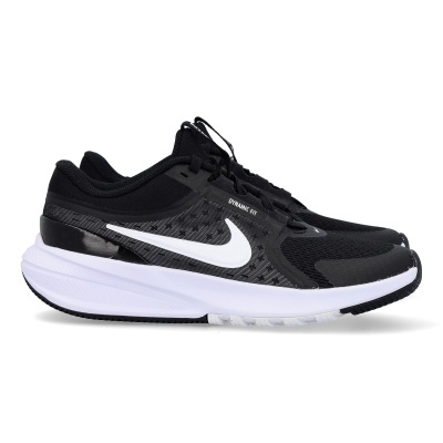 Ténis desportivos pretos e brancos com logo Nike lateral