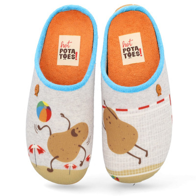 Par de chinelos com estampas de batatas divertidas e texto hot POTATOES!