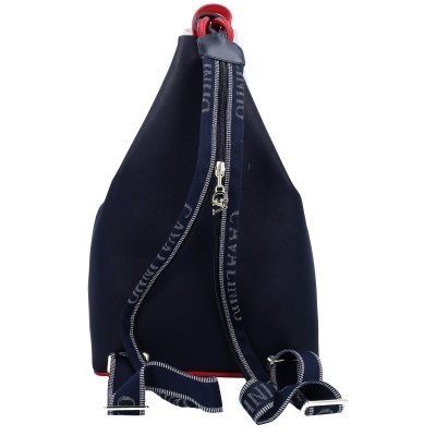 Mochila triangular azul escura com alças azuis e base vermelha