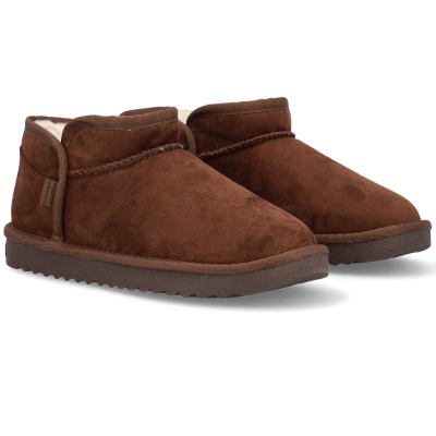 Pantufas castanhas aveludadas com sola castanha escura e interior forrado branco