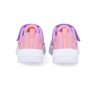 Sapatilhas desportivas cor-de-rosa e lilás para criança vistas de trás