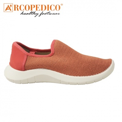 Ténis slip-on ARCOPEDICO terracota com sola branca