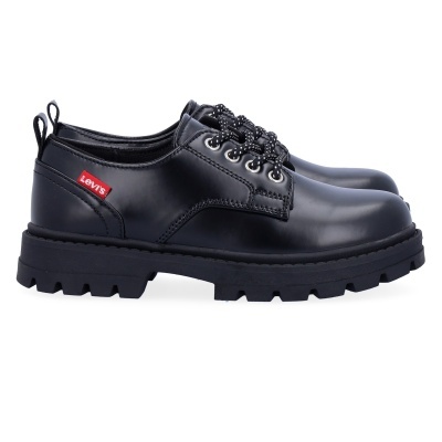 Sapatos pretos de pele LEVIS com sola grossa e cadarços