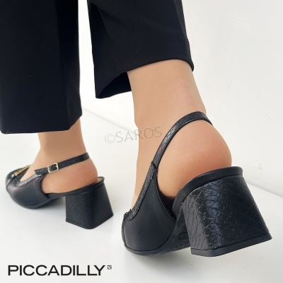 Sapatos de salto médio preto com tira atrás e textura pele de cobra no salto