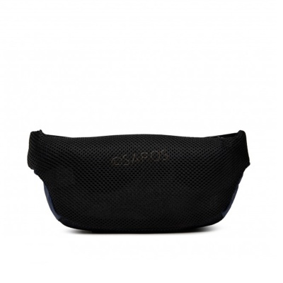 Bolsa tipo pochete preta em material de rede