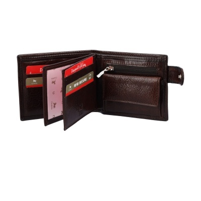Carteira masculina em pele castanha com vários compartimentos para cartões e porta-moedas