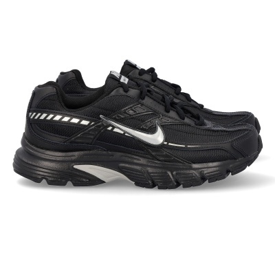 Sapatilhas desportivas pretas Nike com logo prateado e detalhes brancos