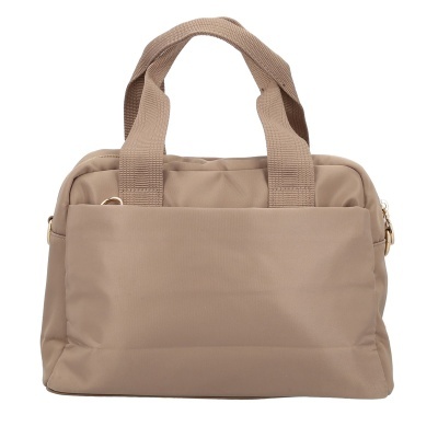 Mala de mão bege em tecido com alças largas e bolsos frontais