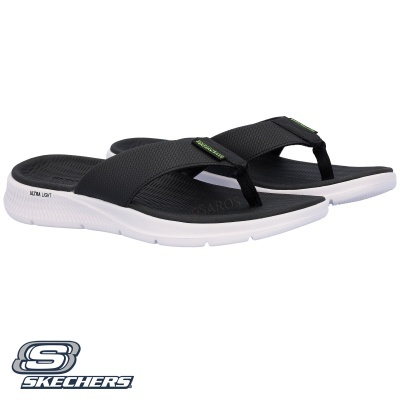 Chinelos masculinos Skechers pretos com sola branca e tiras de tecido