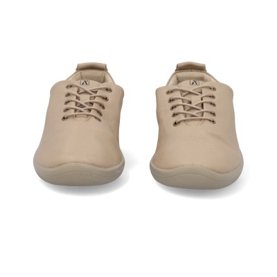 Sapatos castanho claro com atacadores TANKA