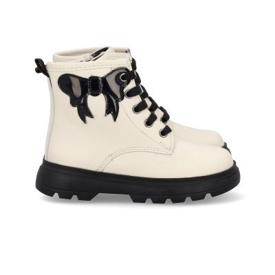 Botas infantis brancas com laço preto e sola preta