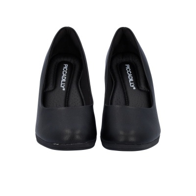 Par de sapatos pretos PICCADILLY vistos de frente