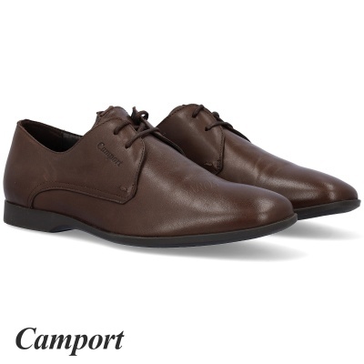 Sapatos marrons de couro da marca Camport com cadarço