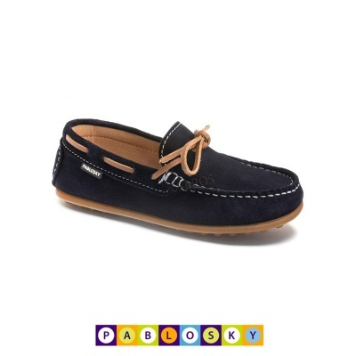 Mocassim masculino azul escuro com cordão castanho e etiqueta PABLOSKY