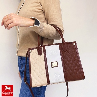 Mala de senhora Cavalinho em couro tricolor e padrão matelassê