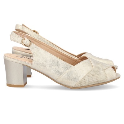 Sapatos slingback perolados com salto médio quadrado e tiras cruzadas