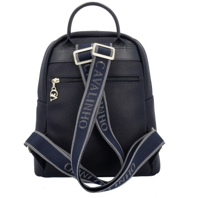 Mochila azul-escura com alças largas azuis com texto e fecho com logo