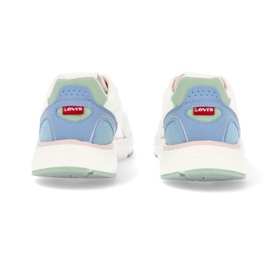 Ténis Levis com detalhes azuis, verdes e rosa vistos de trás