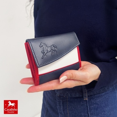 Carteira Cavalinho tricolor em pele com relevo de cavalo