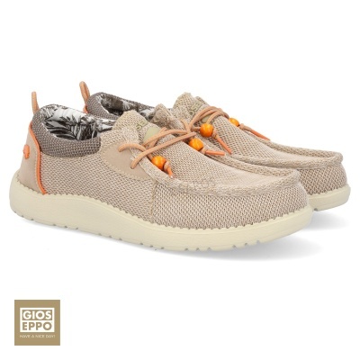 Sapatilhas bege em tecido de malha com sola branca e detalhes em castanho e laranja